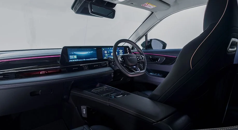 Warna Interior Chery Omoda E5 Carbon Black