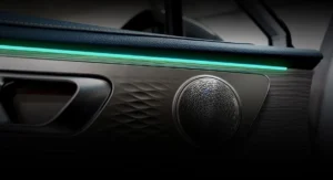 Spesifikasi Chery Omoda E5 - Ambient Light dengan warna yang bisa diatur pada baris pertama dan baris kedua