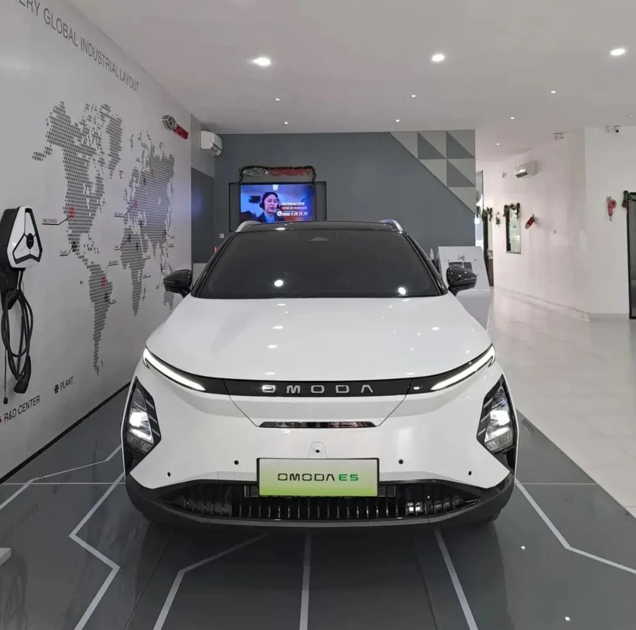 Chery E5 Warna Putih