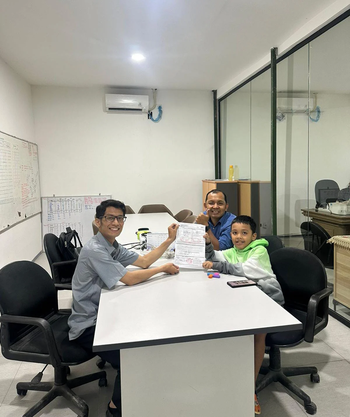 SPK mobil chery tiggo cross di dealer chery malang